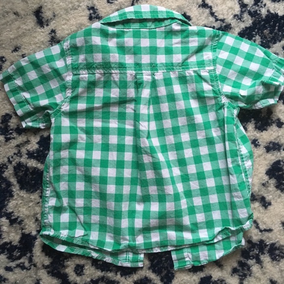 Gymboree boy size 18-24m short sleeve button down - Picture 3 of 3